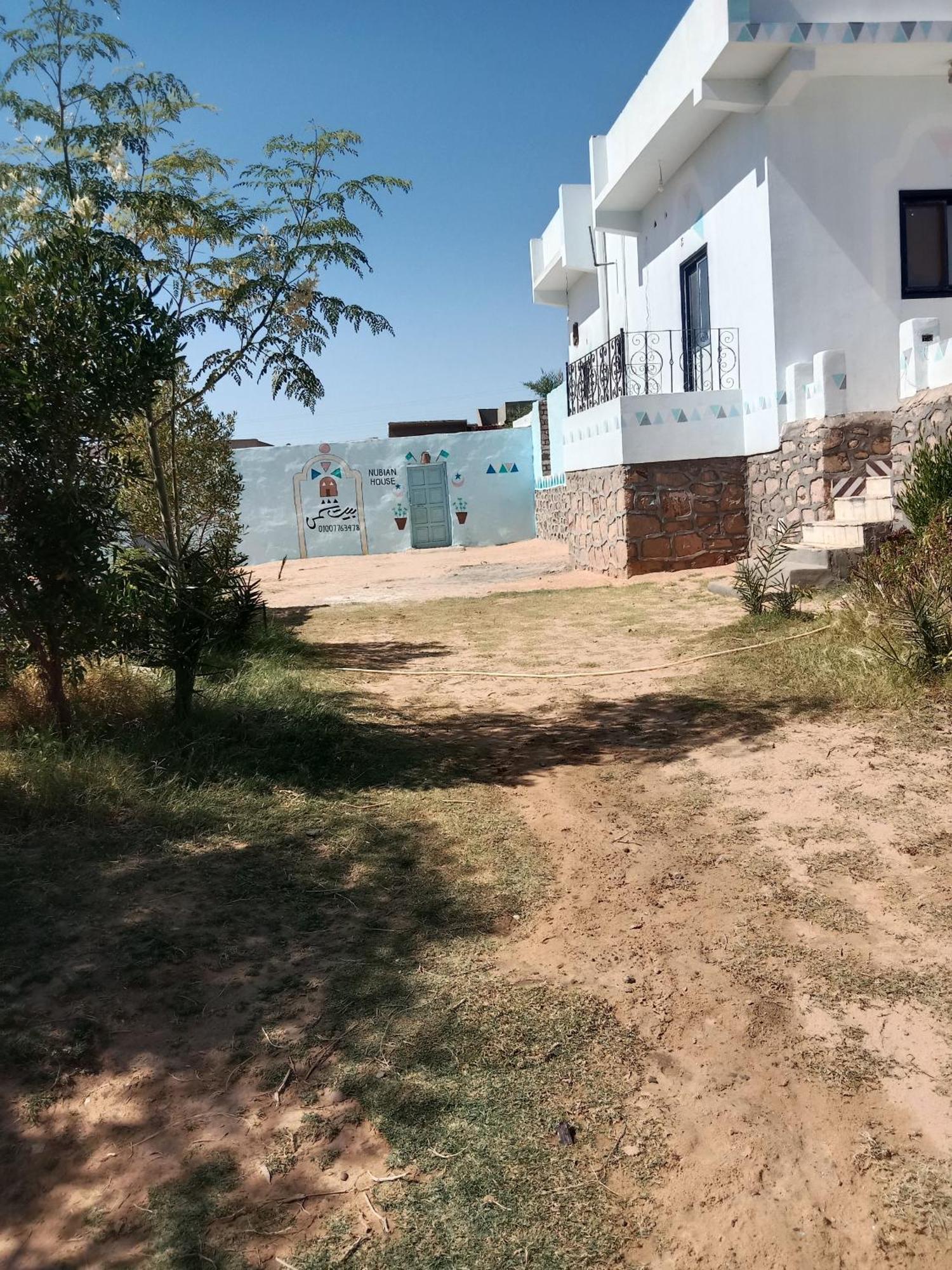 بيت شمس Aswan Exterior photo